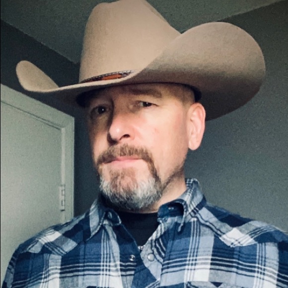 Never miss a good chance to shut up. - Picture 3 of 11